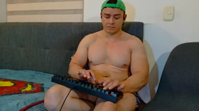 Snapshot of MarksMuscle chatting on 6, 5, 2026 MarksMuscle online show from 6, 5, 2026