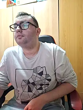 Javier bear online show from 3, 4, 2026