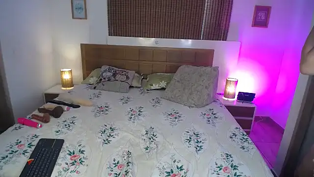 ShanonLe online show from 7, 2, 2025