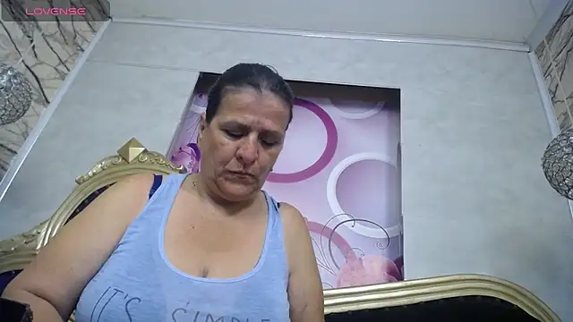 Snapshot of karito_mature17 chatting on 6, 5, 2026 karito mature17 online show from 6, 5, 2026