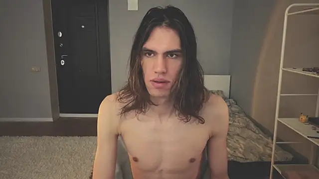 mollymila online show from 15, 4, 2026