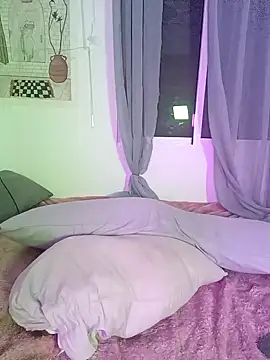 LillyAmore online show from 18, 1, 2025