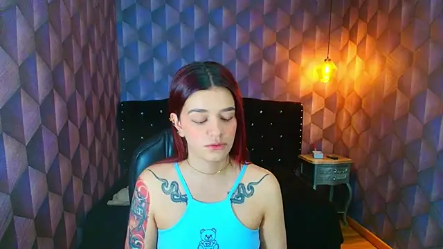 LiaHarryis online show from 11, 10, 2025