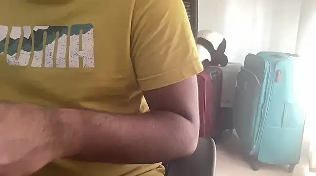 Snapshot of dhruv-sluppy chatting on 24, 12, 2024 dhruv-sluppy online show from 24, 12, 2024