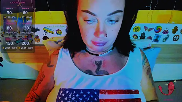 EllieOz online show from 5, 12, 2025