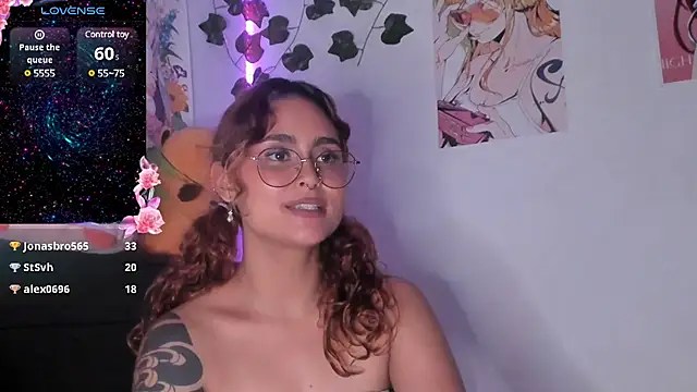 Snapshot of Violette-Ramirez01 chatting on 30, 12, 2024 Violette-Ramirez01 online show from 30, 12, 2024