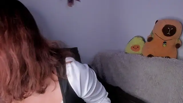 Snapshot of Violette-Ramirez01 chatting on 18, 9, 2025 Violette-Ramirez01 online show from 18, 9, 2025