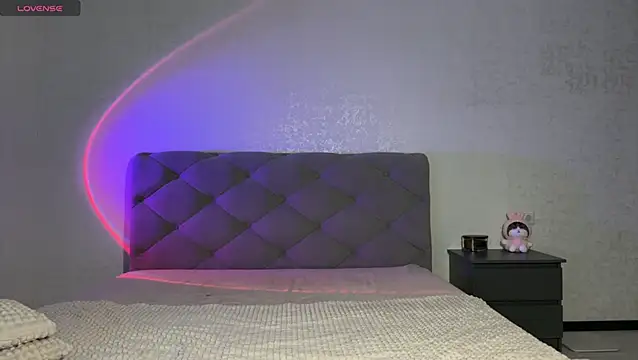 GracefulCharm online show from 9, 10, 2025