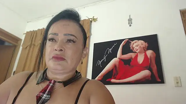Snapshot of seleneh chatting on 15, 12, 2024 seleneh online show from 15, 12, 2024