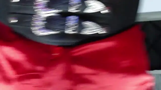 KinaCooper online show from 4, 2, 2025