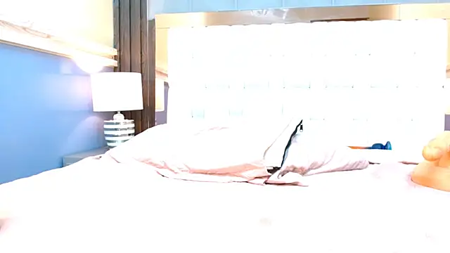 Snapshot of VeronicaRobles chatting on 13, 3, 2025 VeronicaRobles online show from 13, 3, 2025