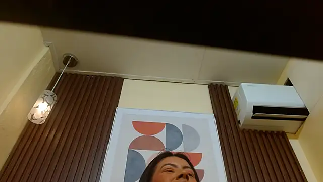 Snapshot of VeronicaRobles chatting on 9, 11, 2025 VeronicaRobles online show from 9, 11, 2025