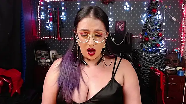 andreafetishx online show from 6, 1, 2025