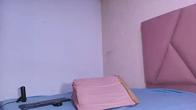 arl chloee online show from 25, 10, 2025