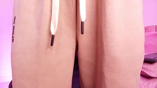 arl chloee online show from 5, 2, 2026