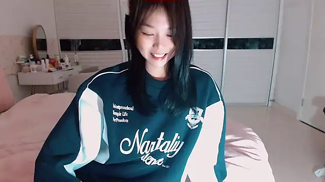 -Lucky Girl online show from 27, 10, 2025