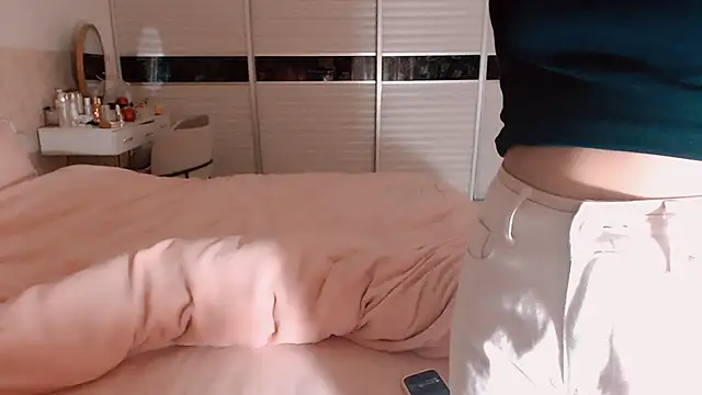 -Lucky Girl online show from 25, 2, 2026