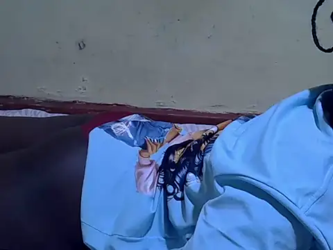 Snapshot of Medilina_01 chatting on 25, 10, 2025 Medilina 01 online show from 25, 10, 2025