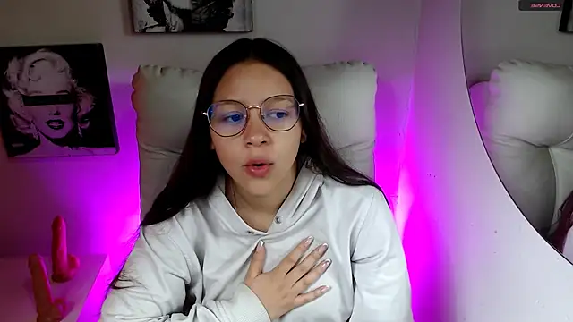 SamanthaRoldaan online show from 13, 2, 2026