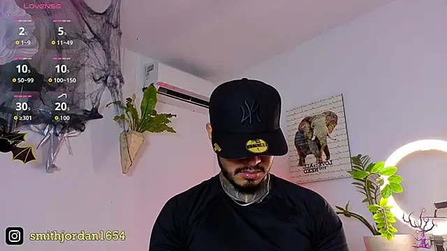 JordanSmiith  online show from 30, 10, 2025