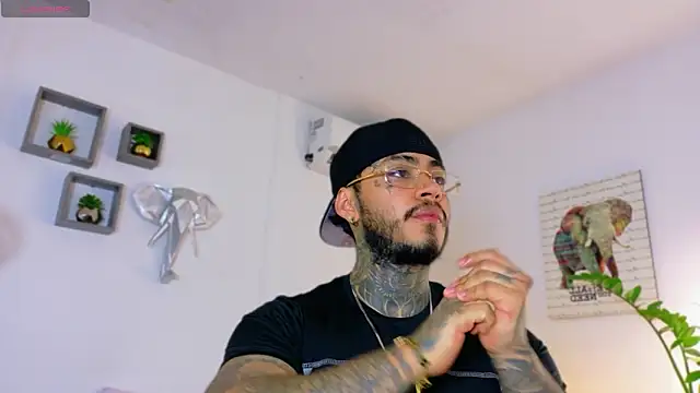 JordanSmiith  online show from 2, 3, 2026