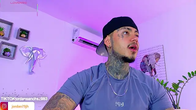 JordanSmiith  online show from 2, 6, 2026