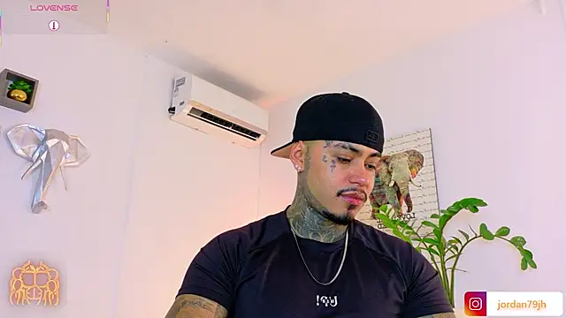Snapshot of JordanSmiith_ chatting on 20, 7, 2026 JordanSmiith online show from 20, 7, 2026