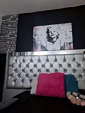 Snapshot of _nicolehotshemale chatting on 28, 1, 2025 nicolehotshemale online show from 28, 1, 2025