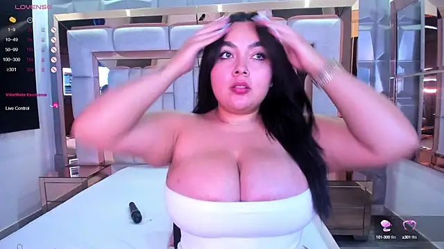 samantasm online show from 4, 2, 2025