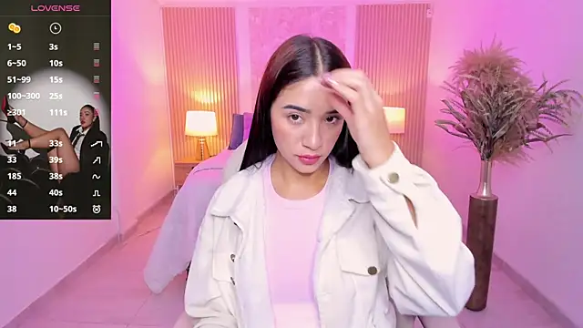 Antonella Grayy online show from 4, 12, 2025