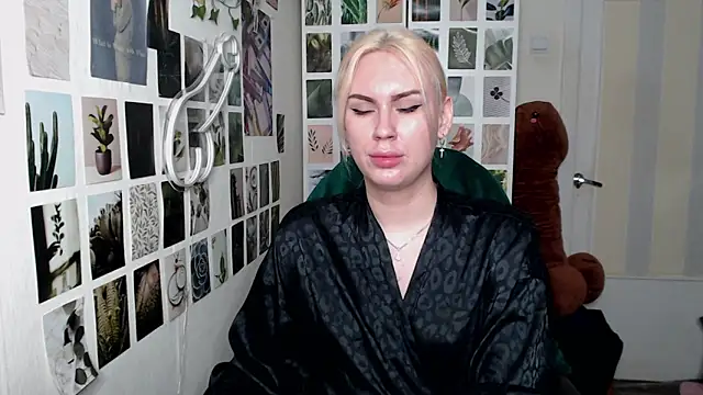 CapriScorpion online show from 15, 10, 2025