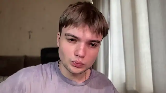 Snapshot of superfluboy_ chatting on 18, 10, 2025 superfluboy online show from 18, 10, 2025