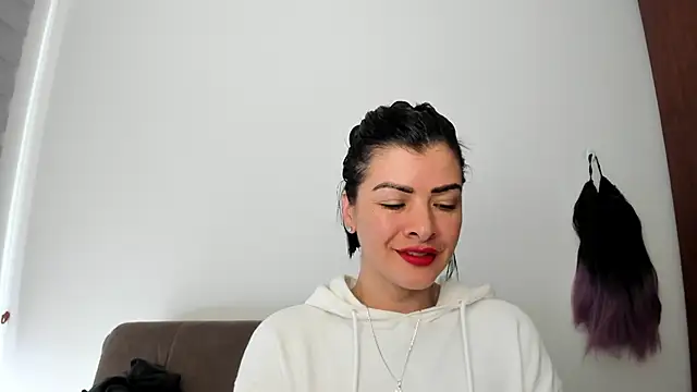 queen fetish online show from 4, 12, 2024