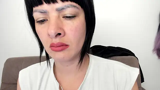 queen fetish online show from 22, 1, 2025