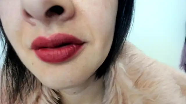 queen fetish online show from 24, 1, 2025