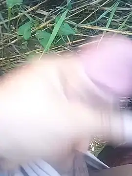 Snapshot of ScrawnyMotor3 chatting on 20, 9, 2025 ScrawnyMotor3 online show from 20, 9, 2025