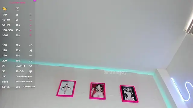 Snapshot of artmiaa chatting on 2, 2, 2026 artmiaa online show from 2, 2, 2026