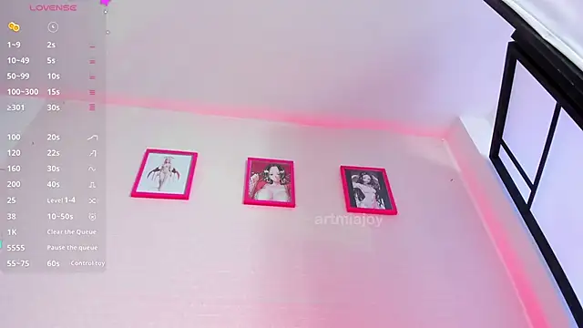 Snapshot of artmiaa chatting on 28, 2, 2026 artmiaa online show from 28, 2, 2026