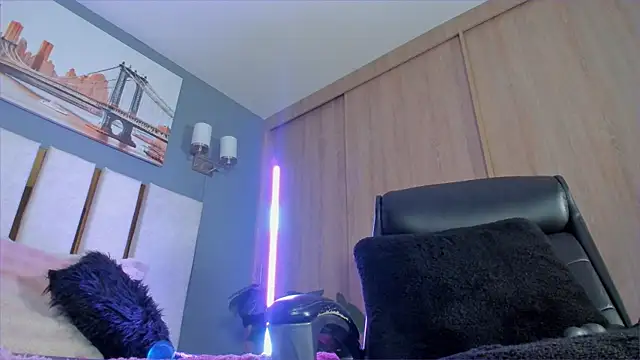 Bambi gurl online show from 6, 3, 2026