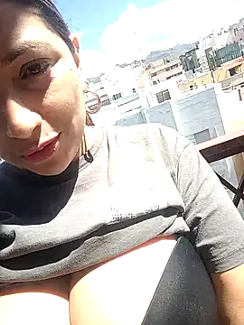 Snapshot of claudia chatting on 30, 4, 2026 claudia online show from 30, 4, 2026