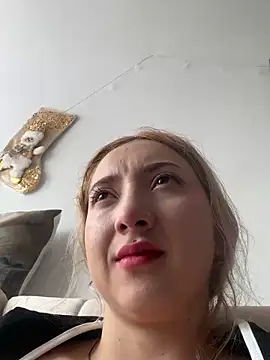 Barbie girl 69 online show from 22, 12, 2025