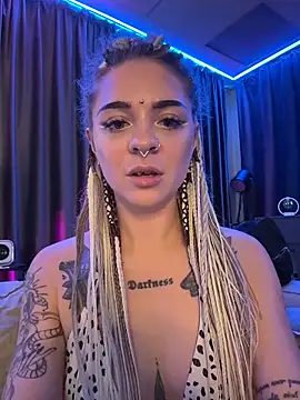 Snapshot of RollingGirls chatting on 22, 3, 2026 RollingGirls online show from 22, 3, 2026