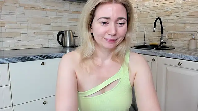 amanda   grey online show from 10, 3, 2026