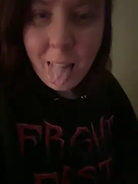 Snapshot of Sexy_Little_SlutAriel chatting on 4, 12, 2024 Sexy Little SlutAriel online show from 4, 12, 2024