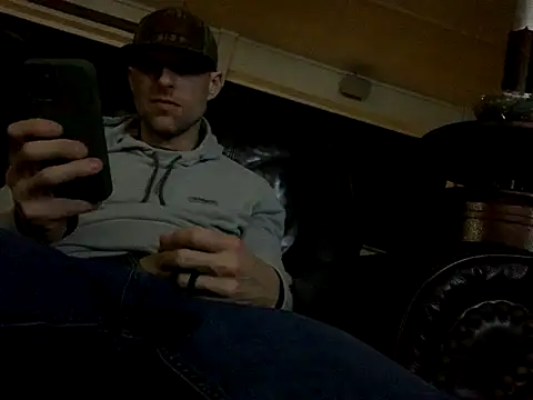 jeffyisabell online show from 8, 11, 2025