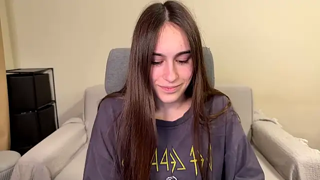 Snapshot of AliceKolltt chatting on 19, 2, 2026 AliceKolltt online show from 19, 2, 2026