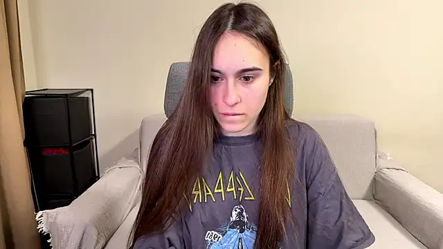 Snapshot of AliceKolltt chatting on 1, 3, 2026 AliceKolltt online show from 1, 3, 2026