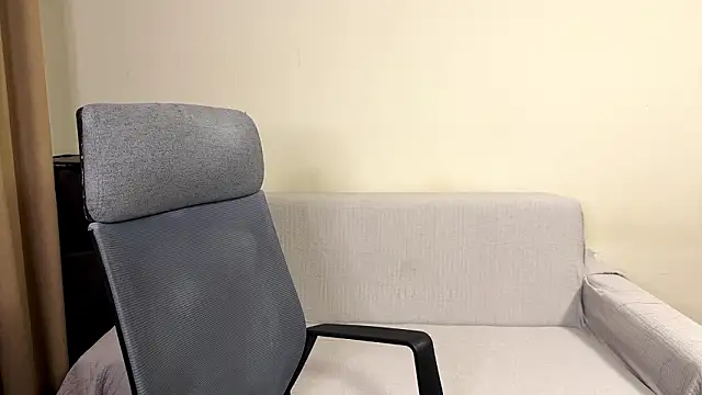 Snapshot of AliceKolltt chatting on 2, 3, 2026 AliceKolltt online show from 2, 3, 2026