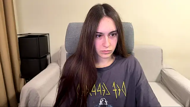 Snapshot of AliceKolltt chatting on 25, 3, 2026 AliceKolltt online show from 25, 3, 2026