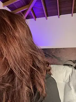 EmaSaenz online show from 19, 3, 2025